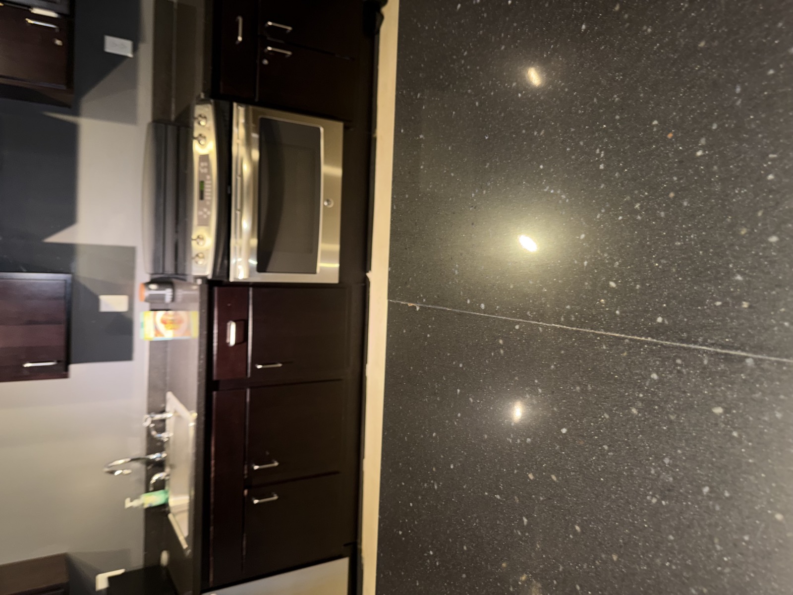 Community Room - Countertops